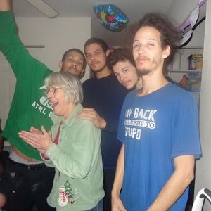 Meet your Posher, Lawrence